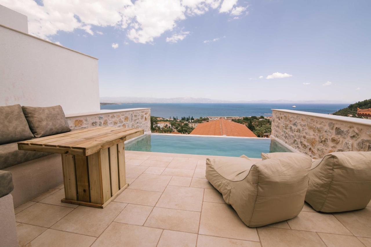 Mani Luxury Suites And Studios In Gytheio With Private Pools Exterior foto